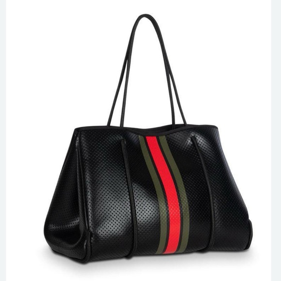 HAUTE SHORE Neoprene Tote with Zipper Wristlet Pouch - Picture 4 of 16